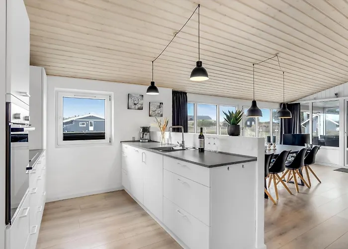 Gorgeous In With Sauna Feriehus *